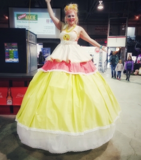 La princesse en échasse