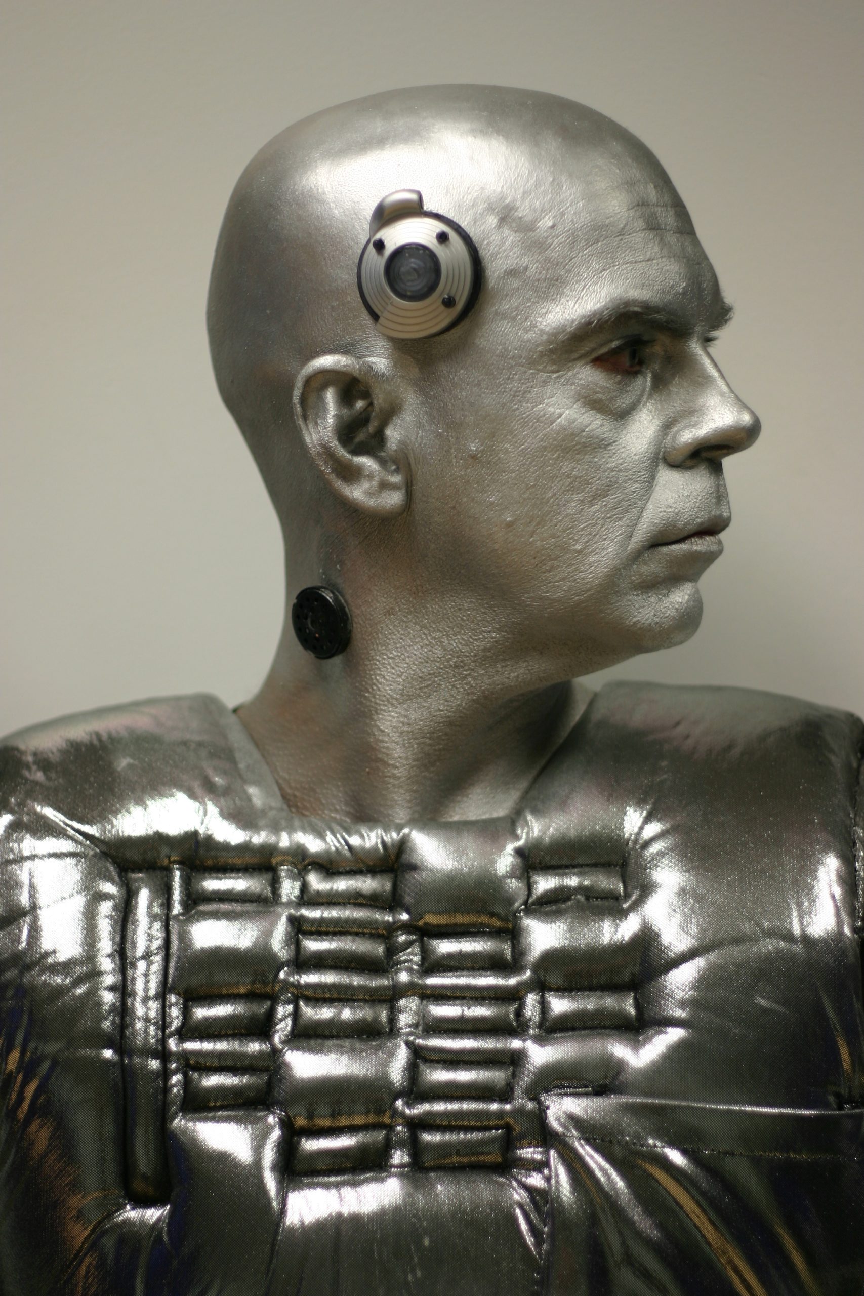 Robot-Victor-21-featured